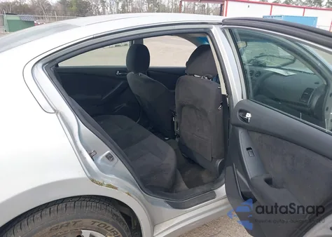 2010 Nissan Altima 2.5 S from USA, damaged, VIN 1N4AL2AP4AN521106